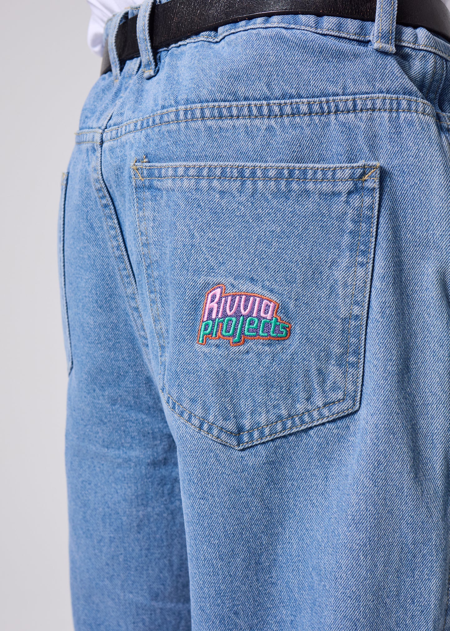 VV DENIM PANT : WORN BLUE