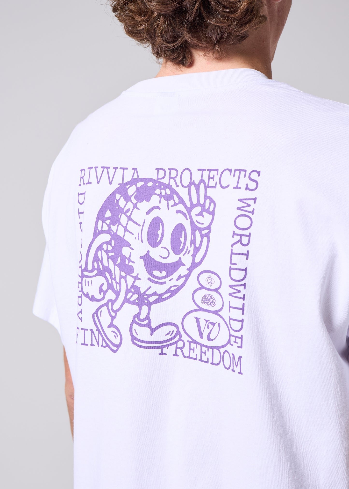 HAPPY GLOBE T-SHIRT : WHITE