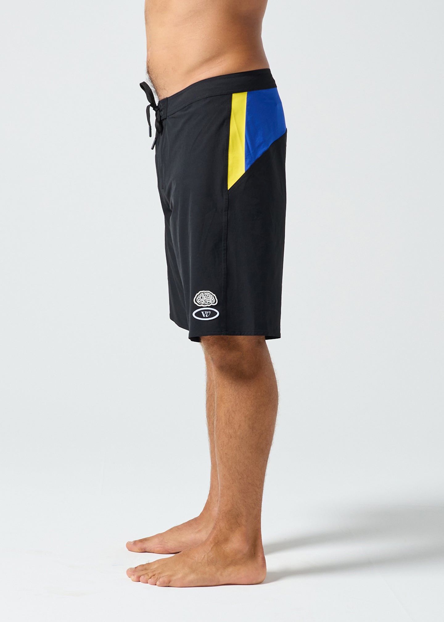 FREQUENCY 21" TRUNK : BLACK/BLUE