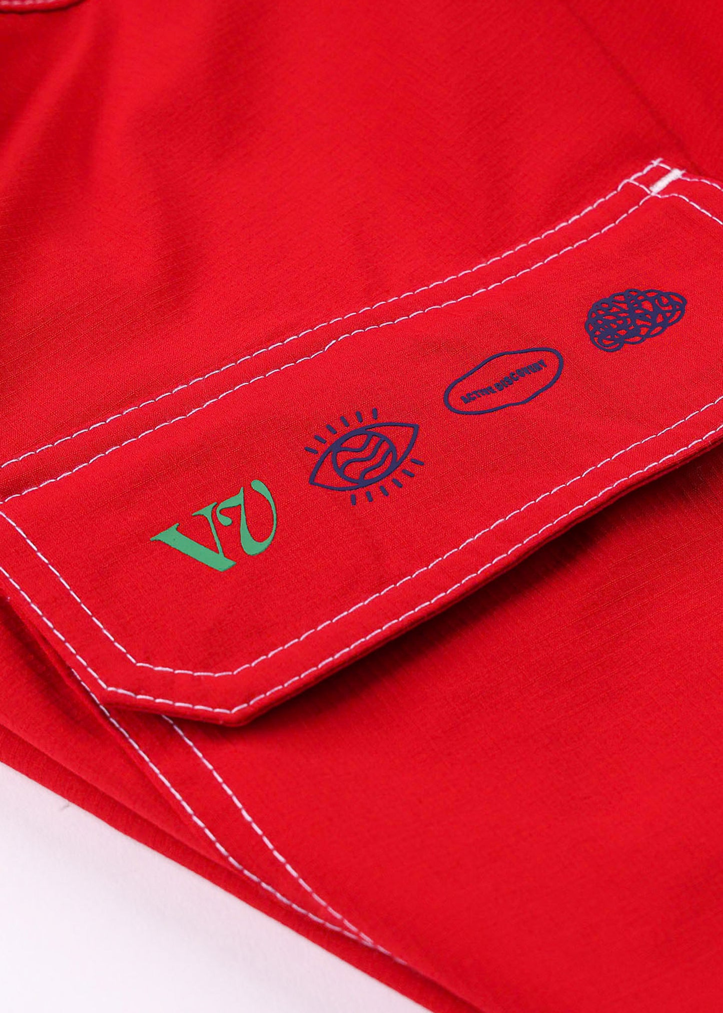 CLASS 18.5" WORLD SERIES TRUNK : RED