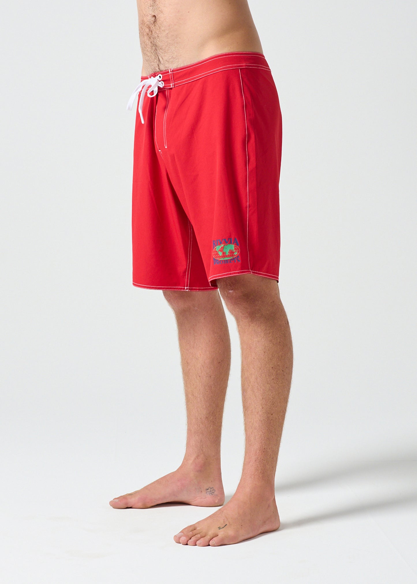 CLASS 18.5" WORLD SERIES TRUNK : RED