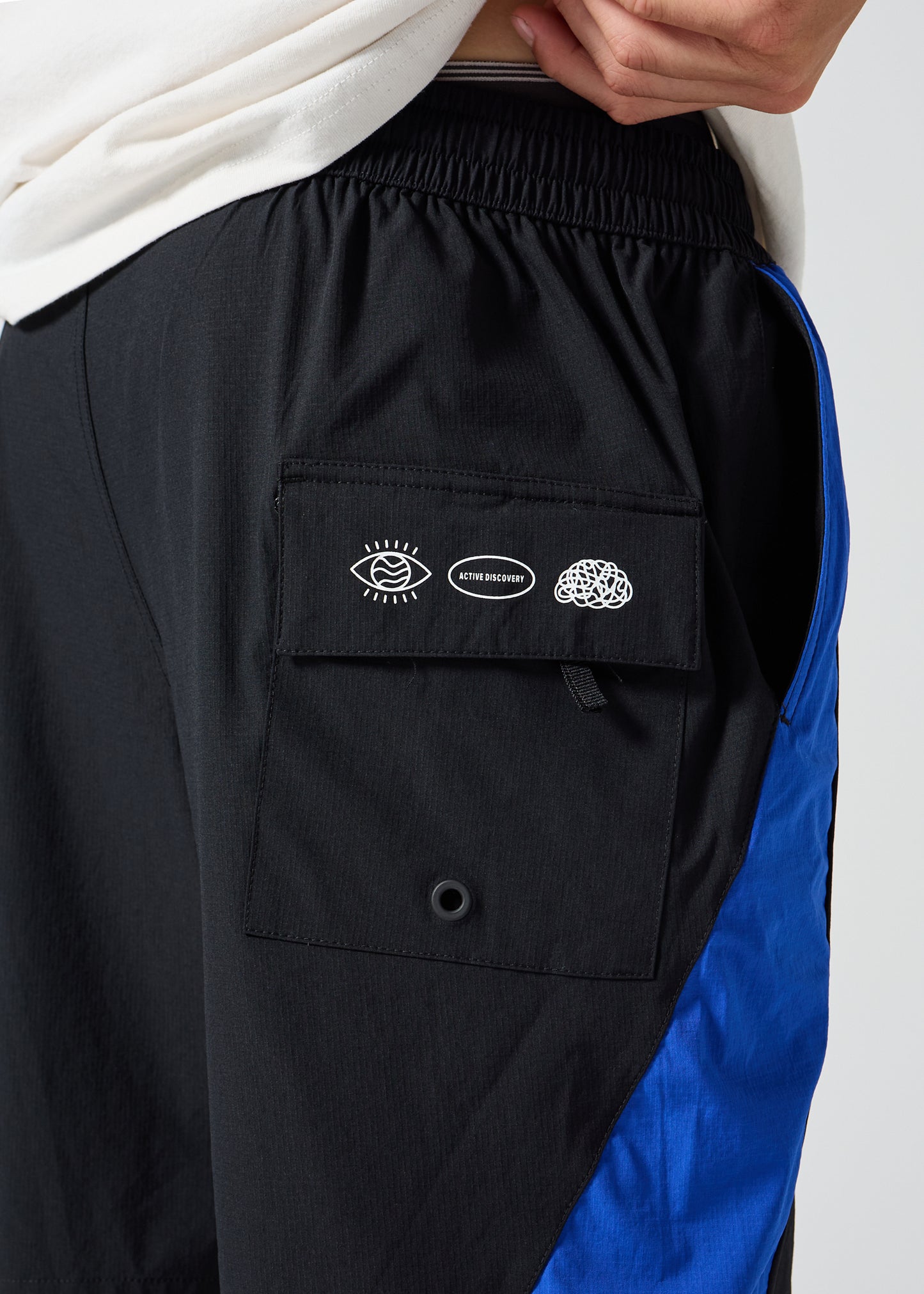 DAILY RIDE PASSAGE SHORT : BLACK/BLUE