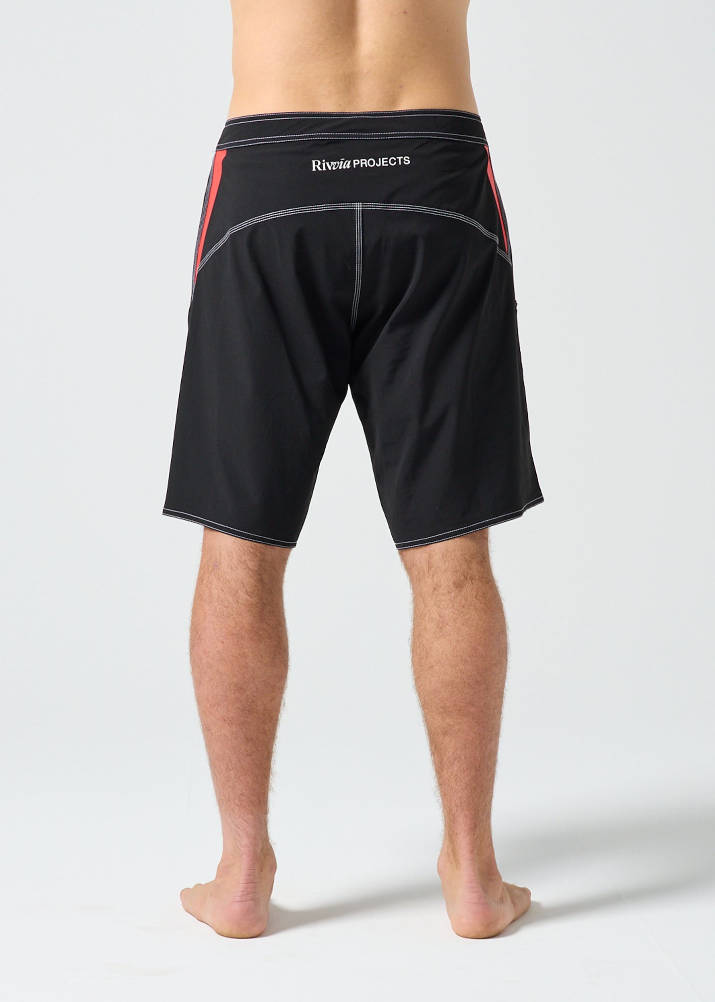 FREQUENCY 21" GRID TRUNK : BLACK/RED