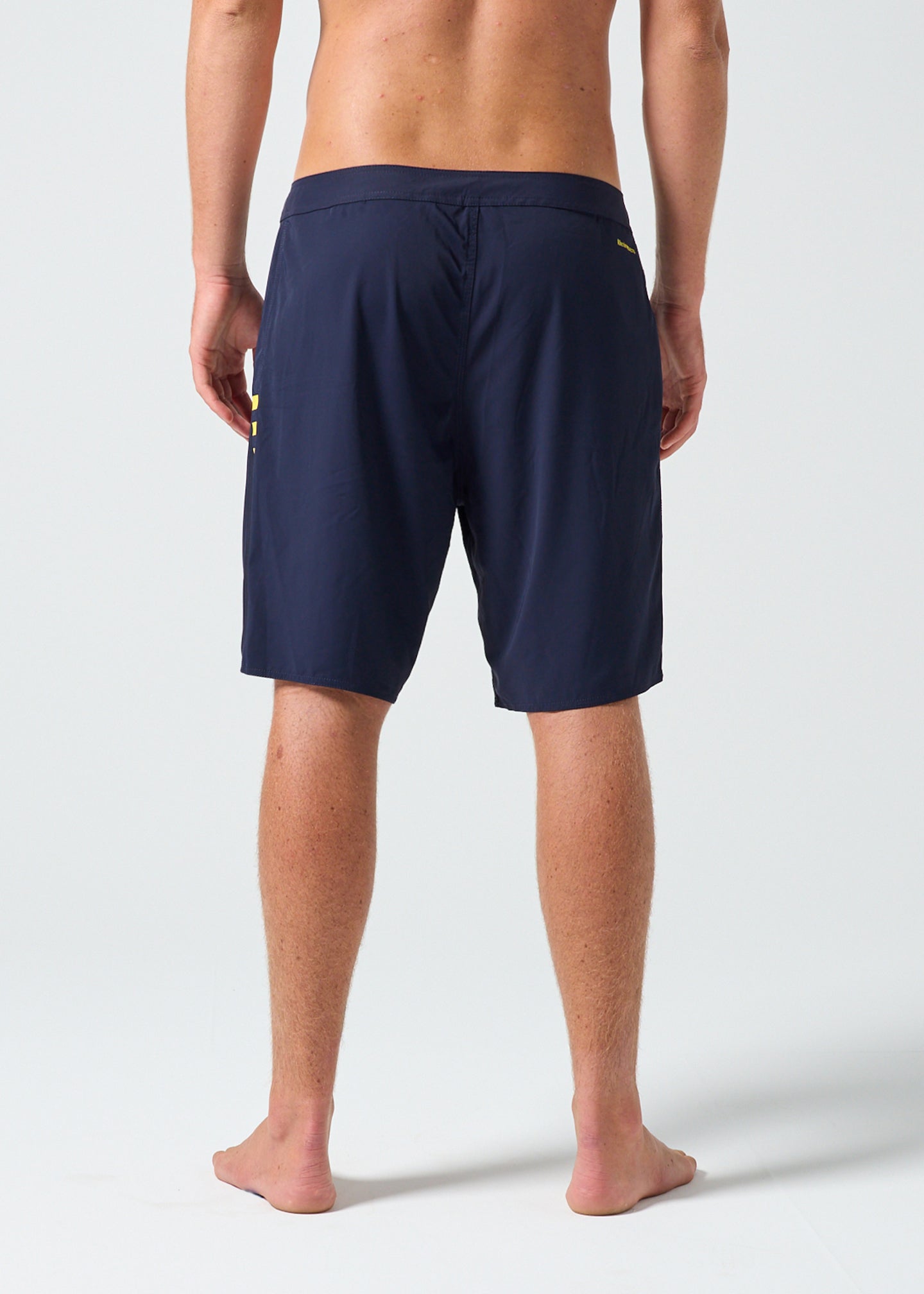 DISCLOSURE 20" TRUNK : BLUE/YELLOW