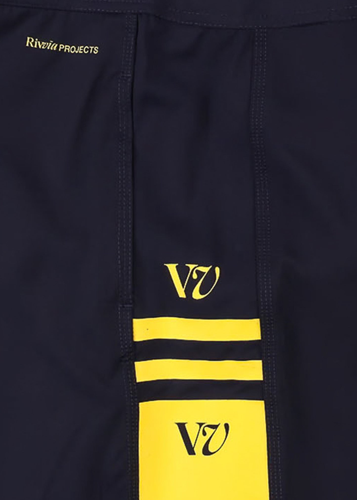 DISCLOSURE 20" TRUNK : BLUE/YELLOW