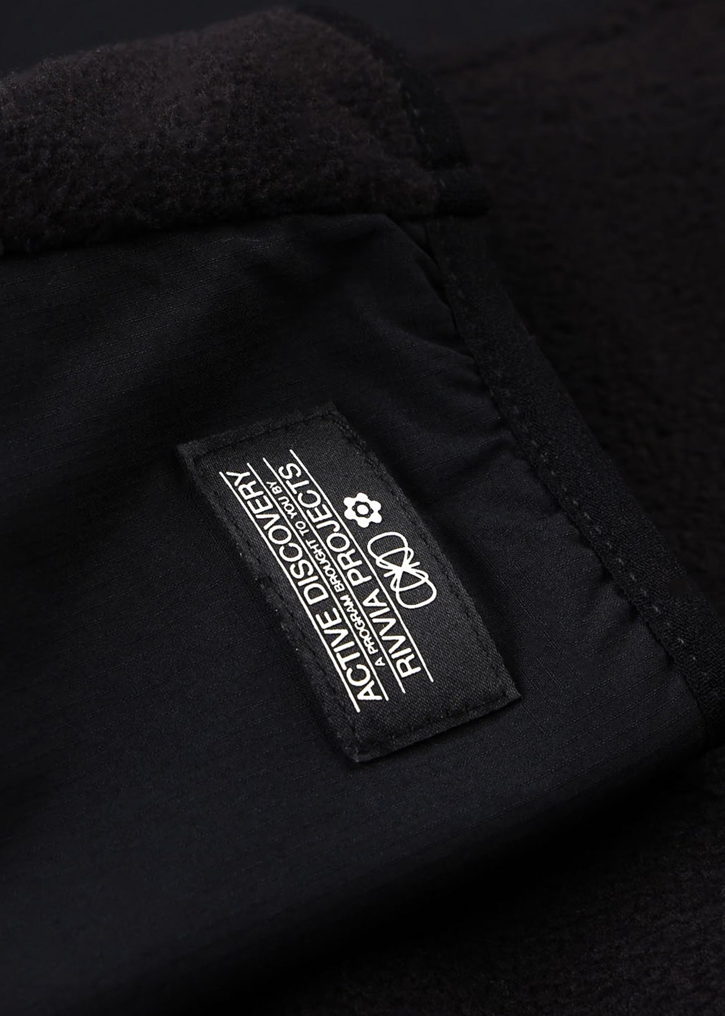 PROJECTS 1/2 ZIP POLAR FLEECE : BLACK/RED