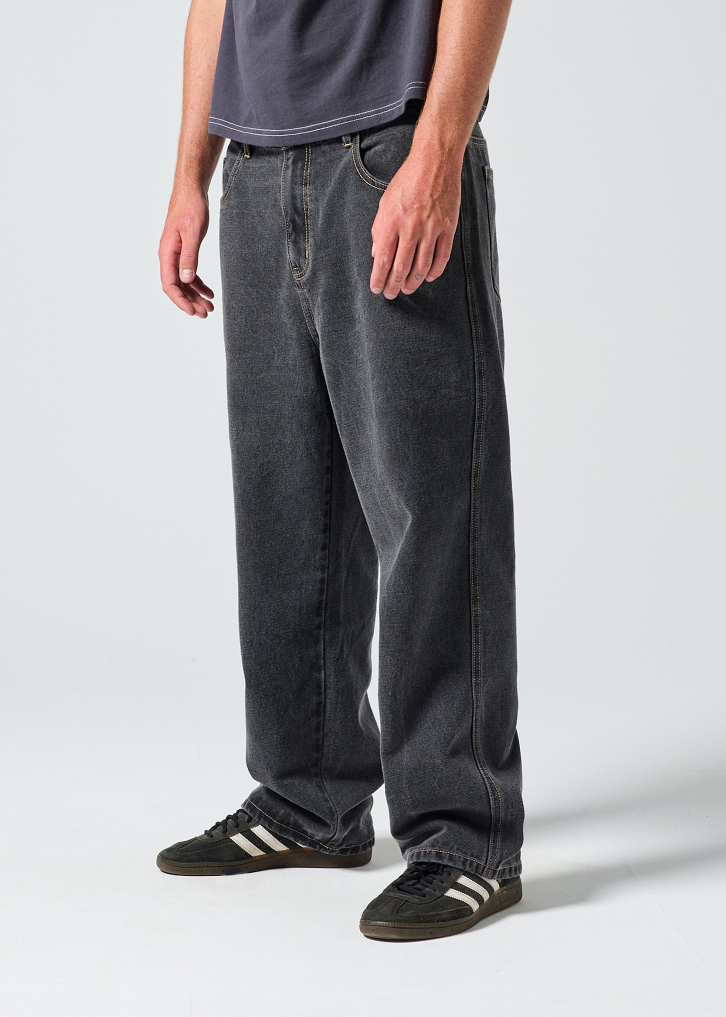 WORLD SERIES DENIM PANT : BLACK