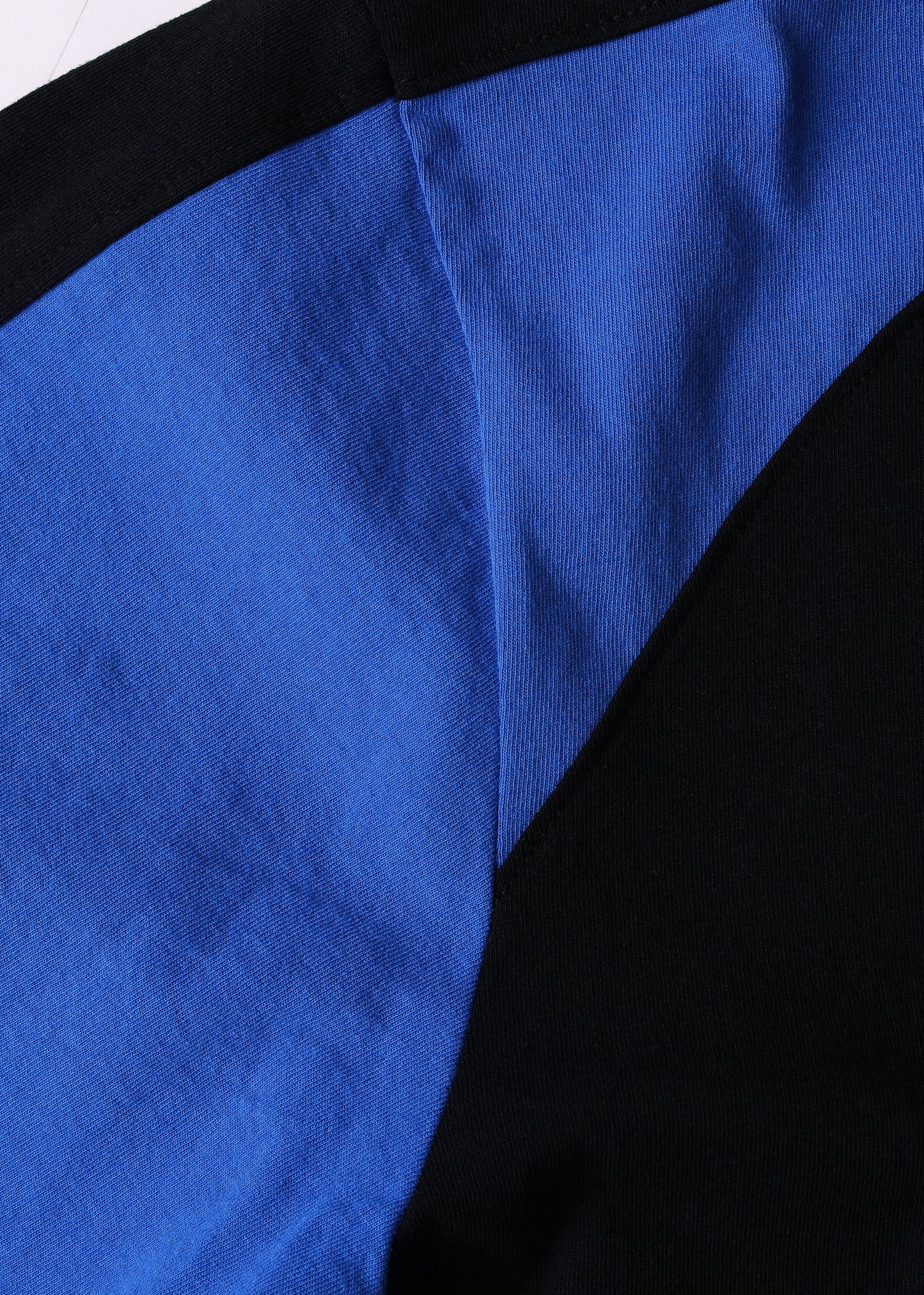 PASSAGE T-SHIRT : BLACK/ BLUE