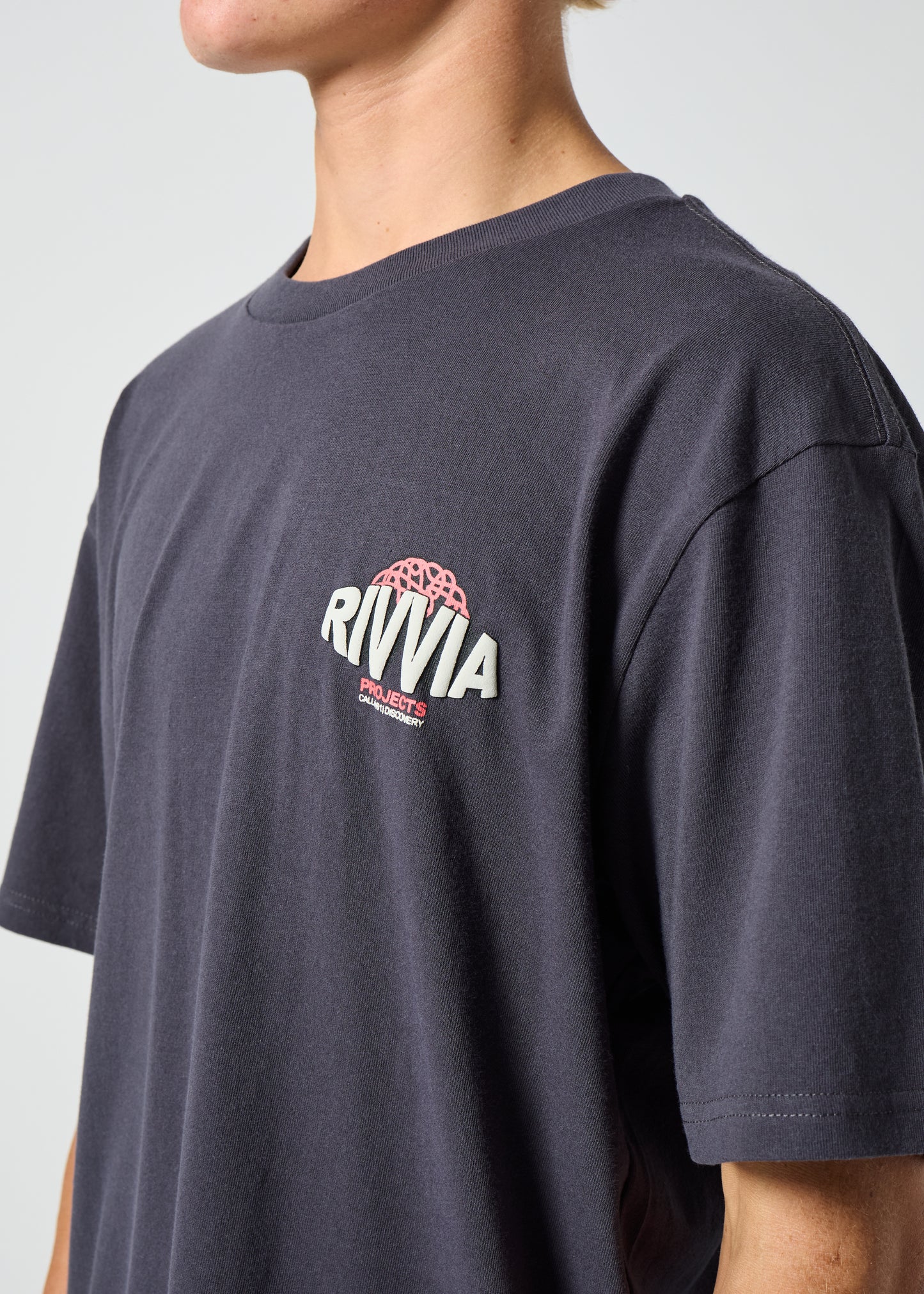 BRAIN TRUST RELAXED-FIT  T-SHIRT : PIGMENT BLACK