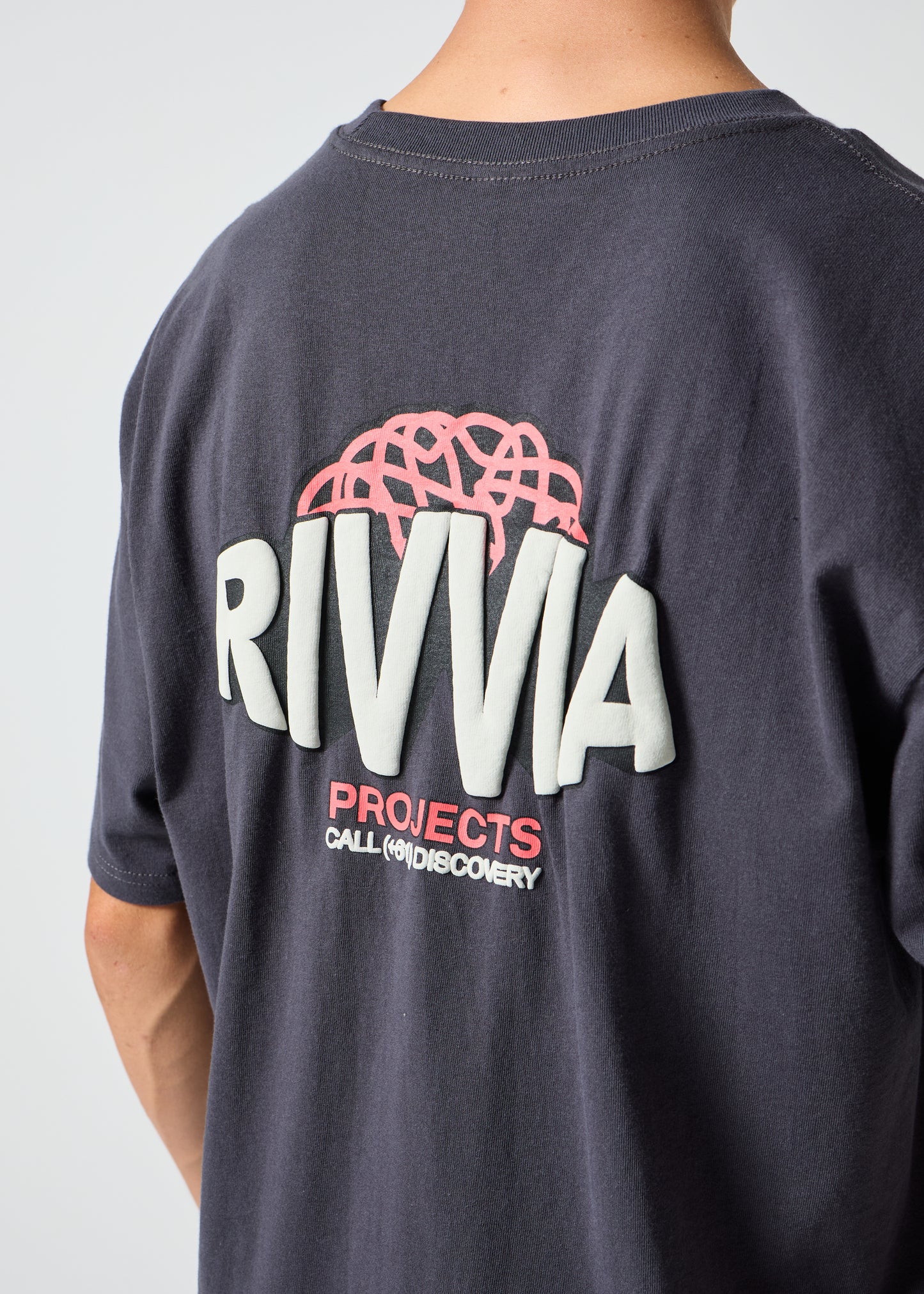 BRAIN TRUST RELAXED-FIT  T-SHIRT : PIGMENT BLACK