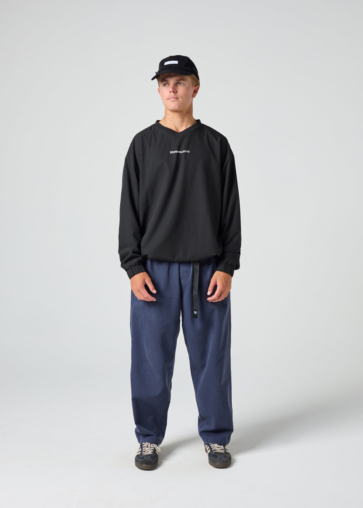 VV SPRAY CREW : BLACK