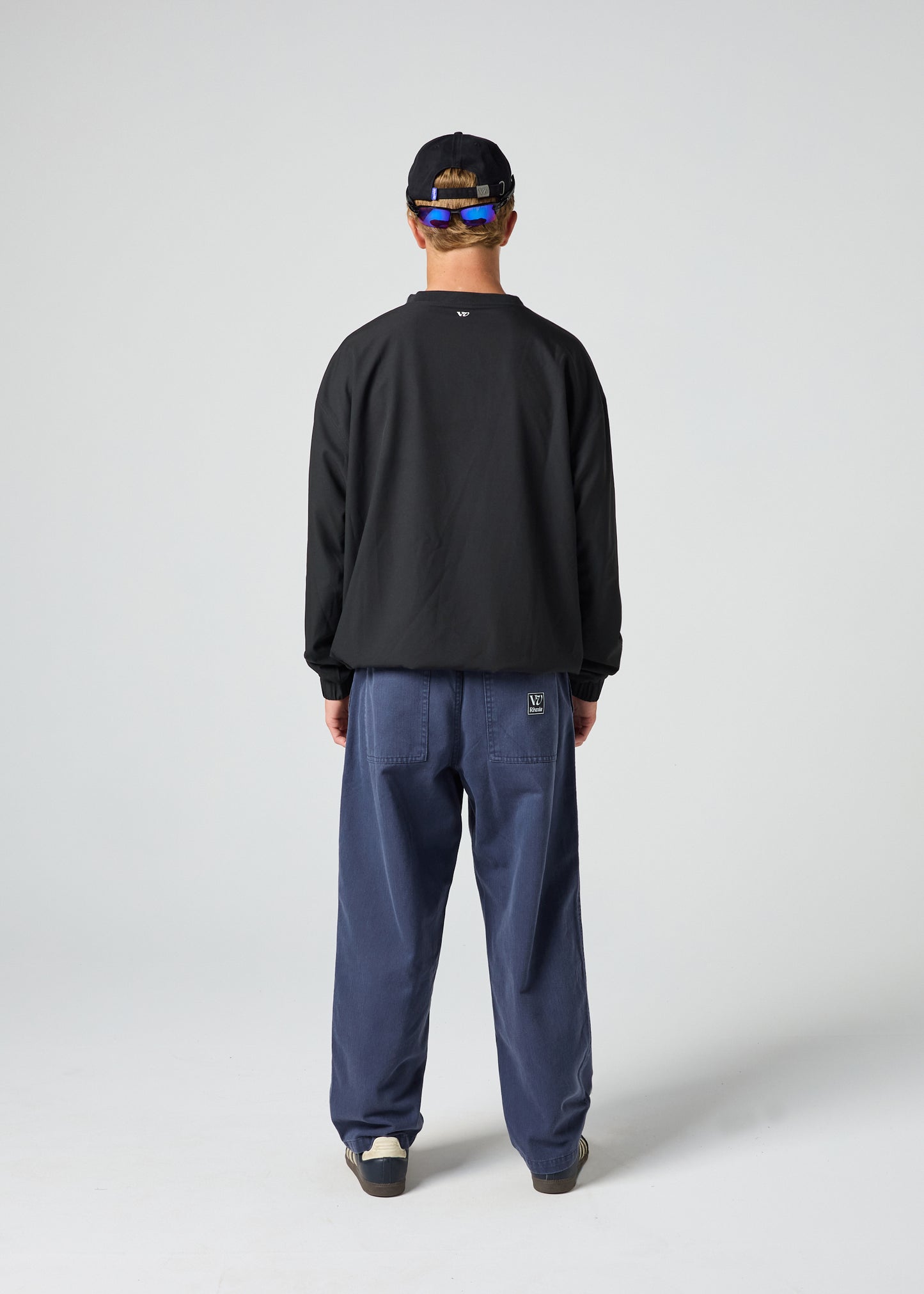 VV SPRAY CREW : BLACK