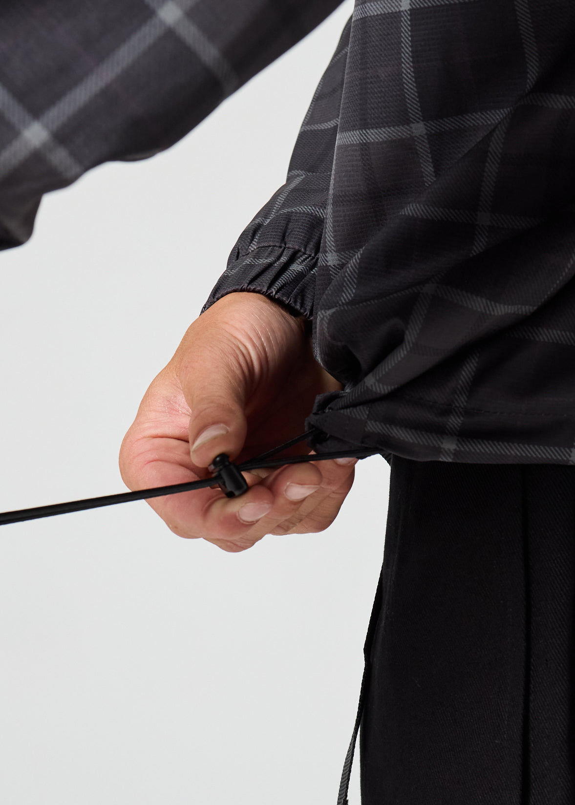 VV SPRAY CREW : BROWN BLACK PLAID
