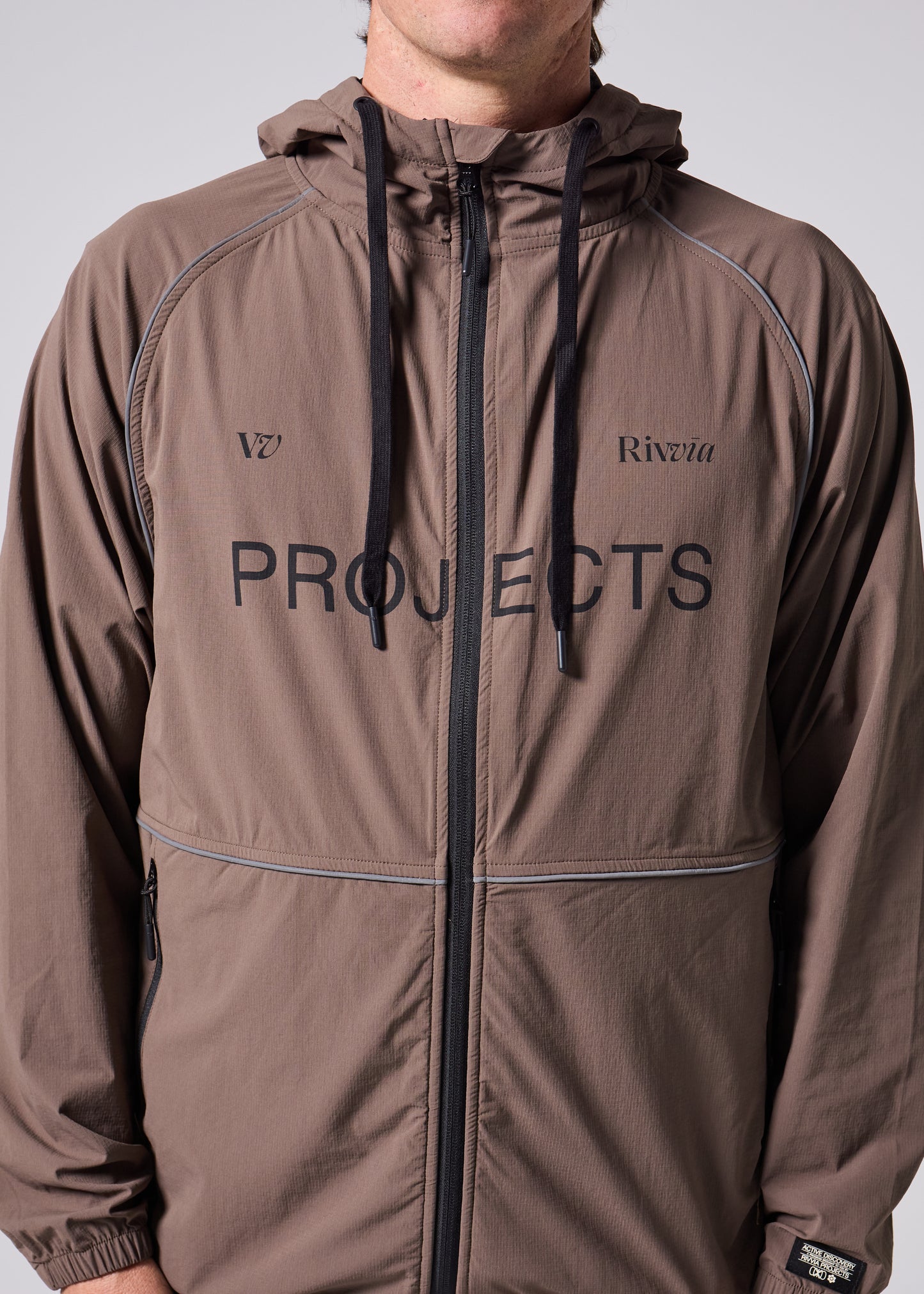 PROJECTS SPRAY JACKET : BROWN