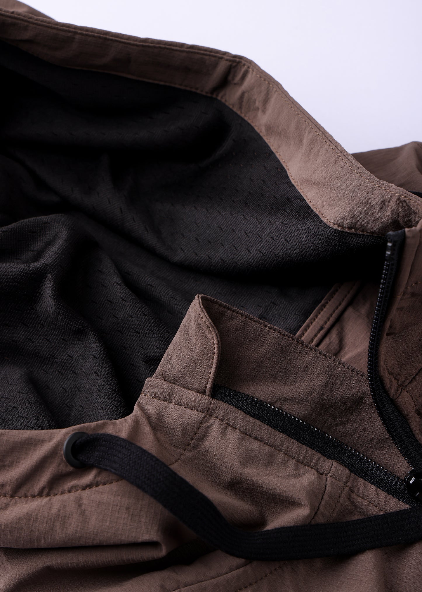 PROJECTS SPRAY JACKET : BROWN
