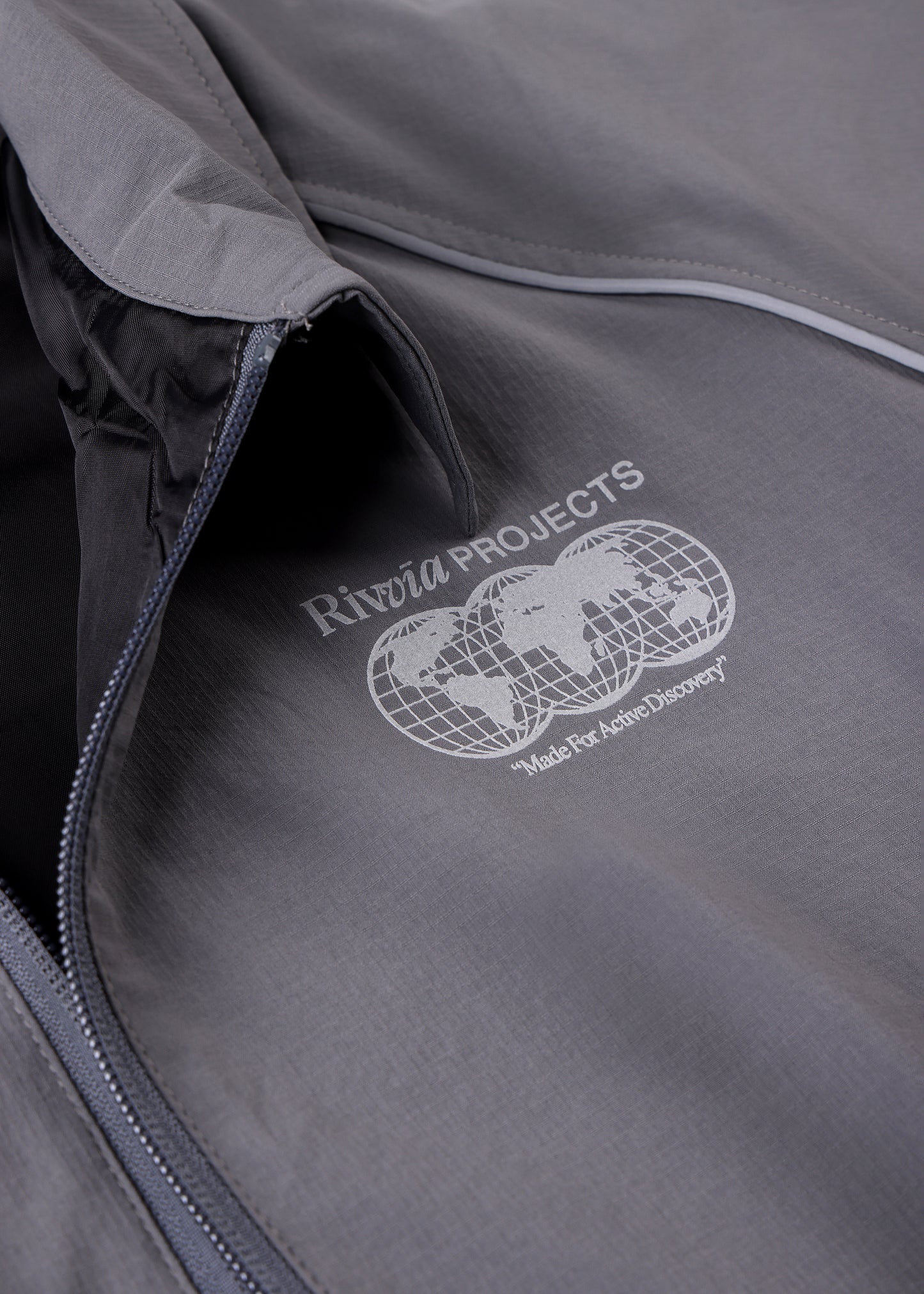 WORLD CONNECTION CLUB JACKET : GREY