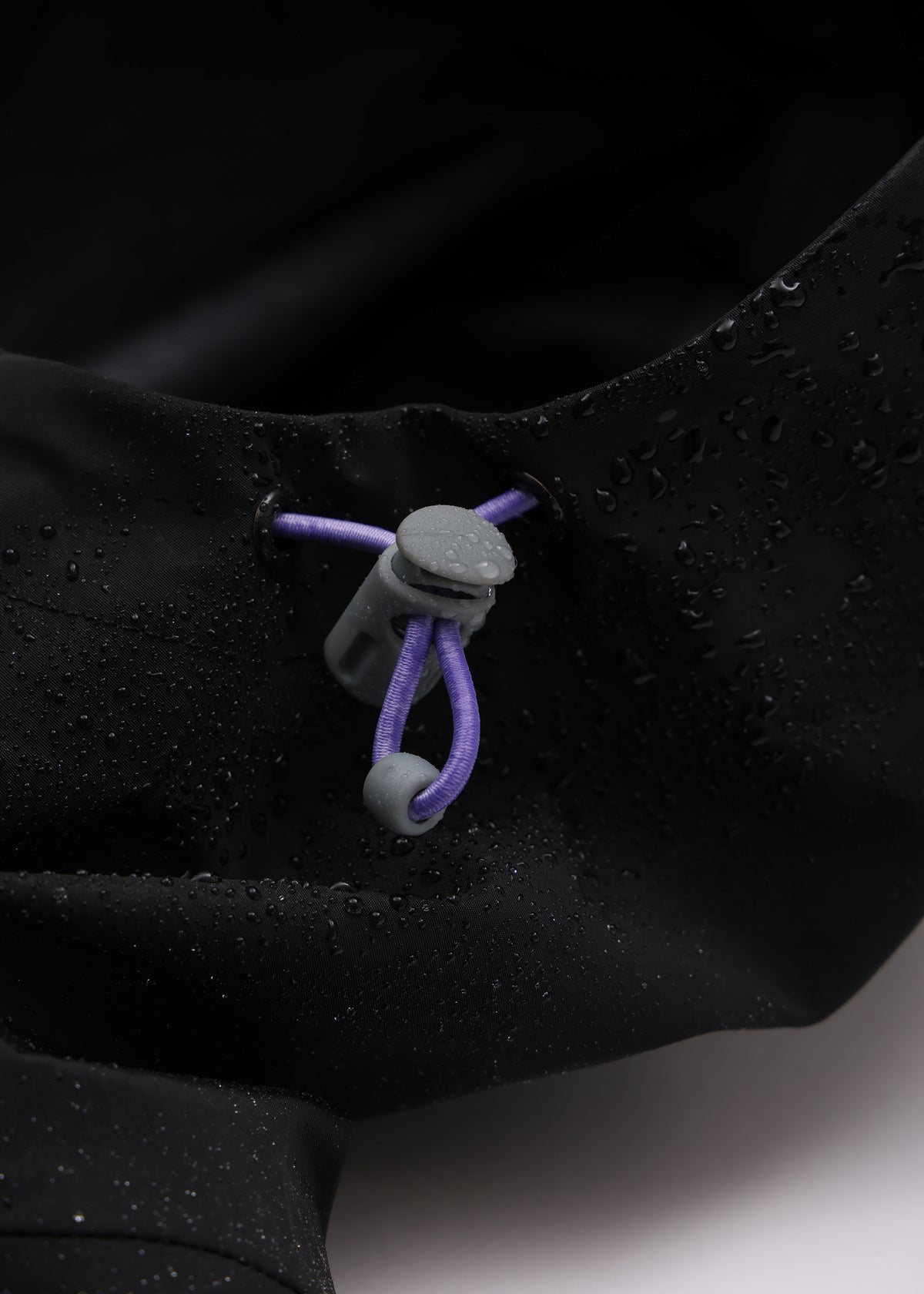 DISCOVERY WATERPROOF JACKET : BLACK