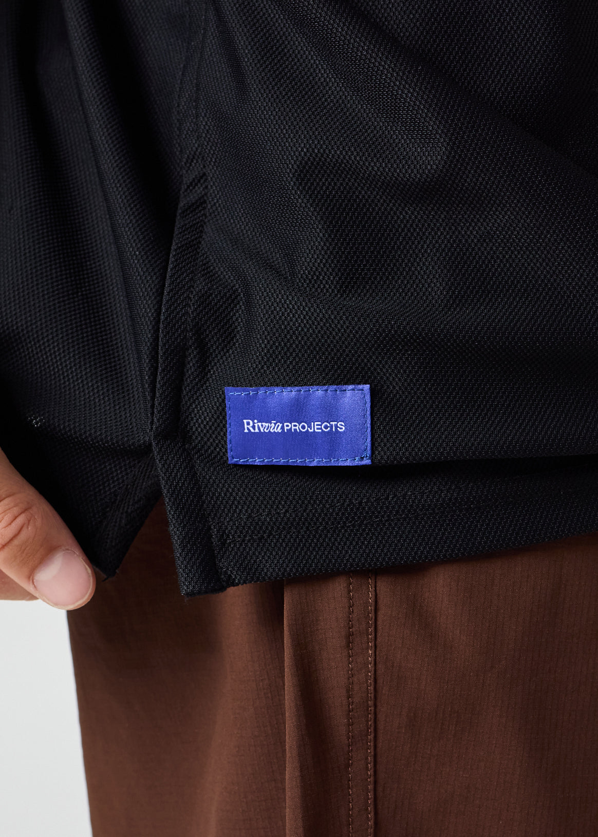 PASSAGE POLO : BLACK CHARCOAL