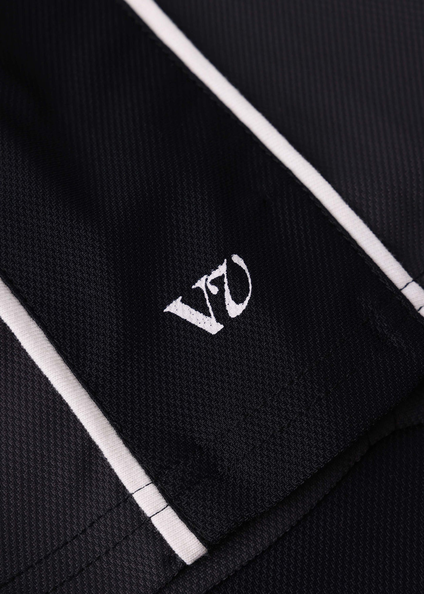 PASSAGE POLO : BLACK CHARCOAL