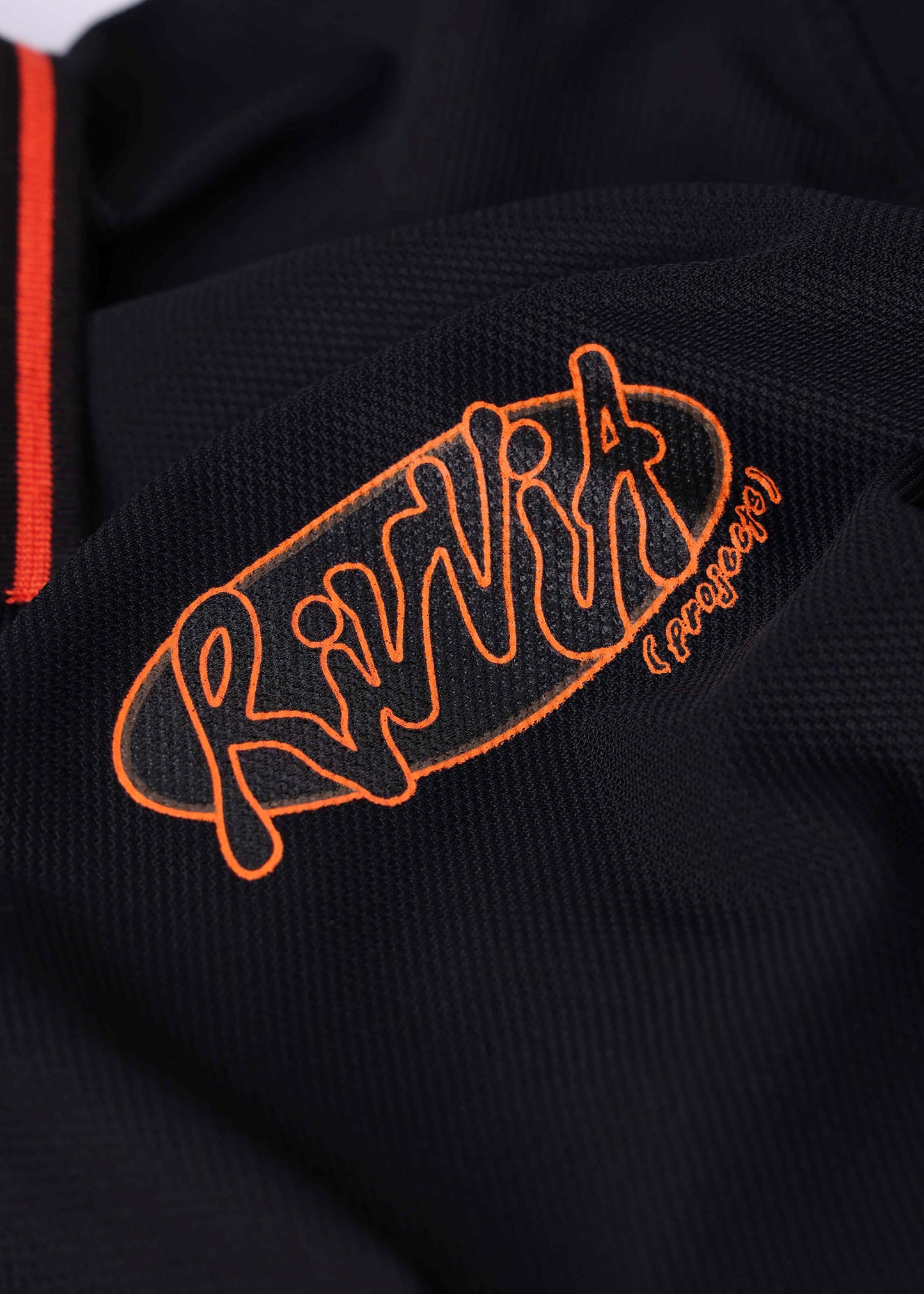 OVAL GRAF POLO : BLACK
