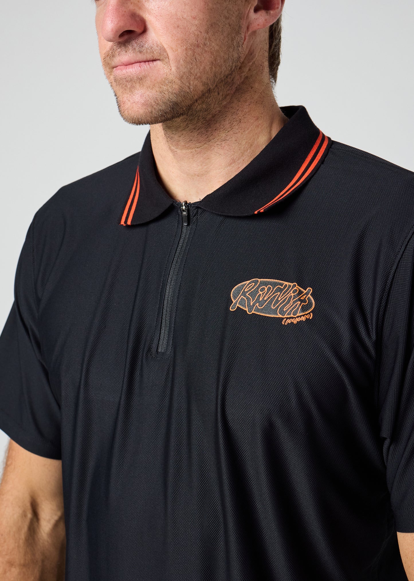 OVAL GRAF POLO : BLACK