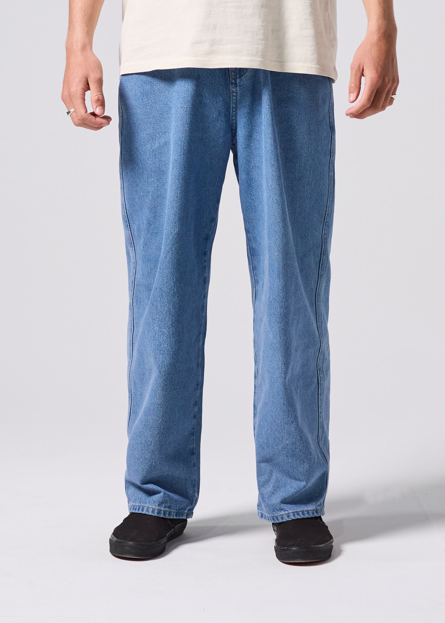 VV CLASS DENIM PANT : WORN BLUE
