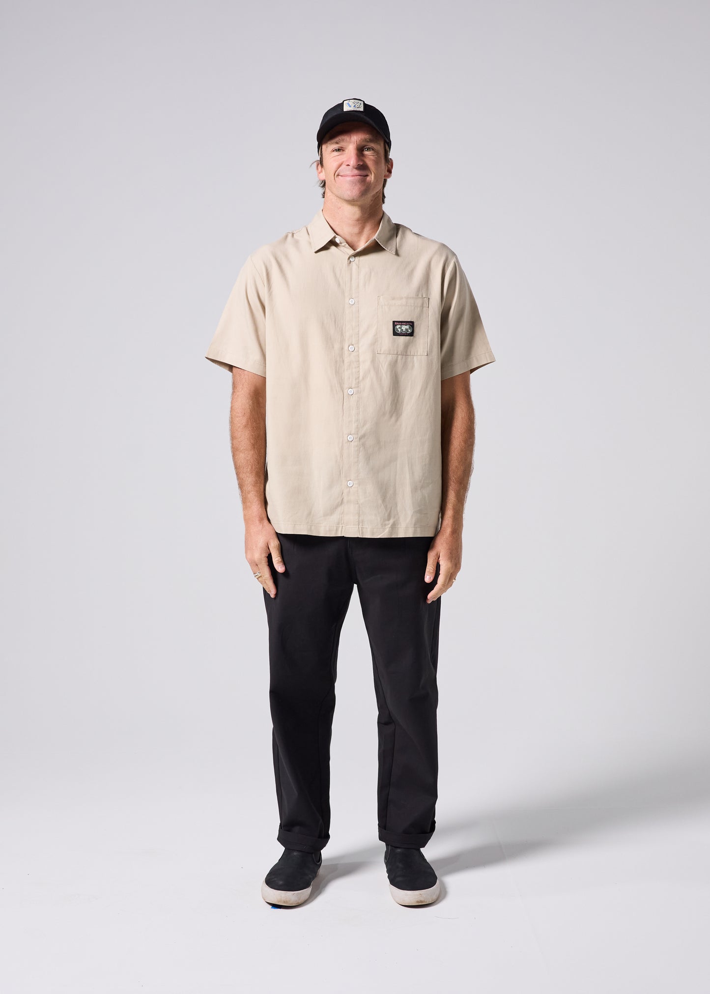VV WORLD CONNECTION SS SHIRT : BONE