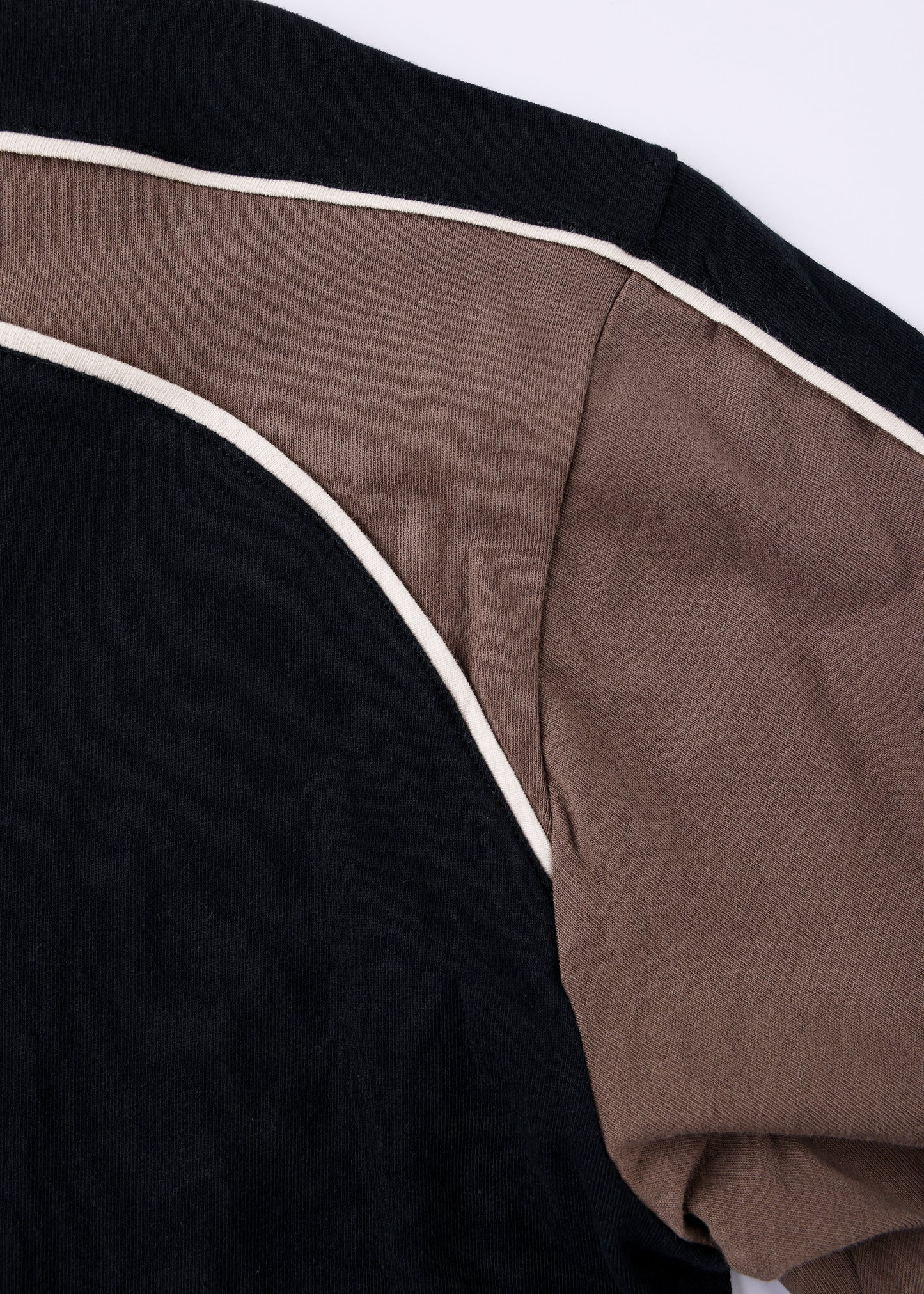 PASSAGE T-SHIRT : BLACK BROWN
