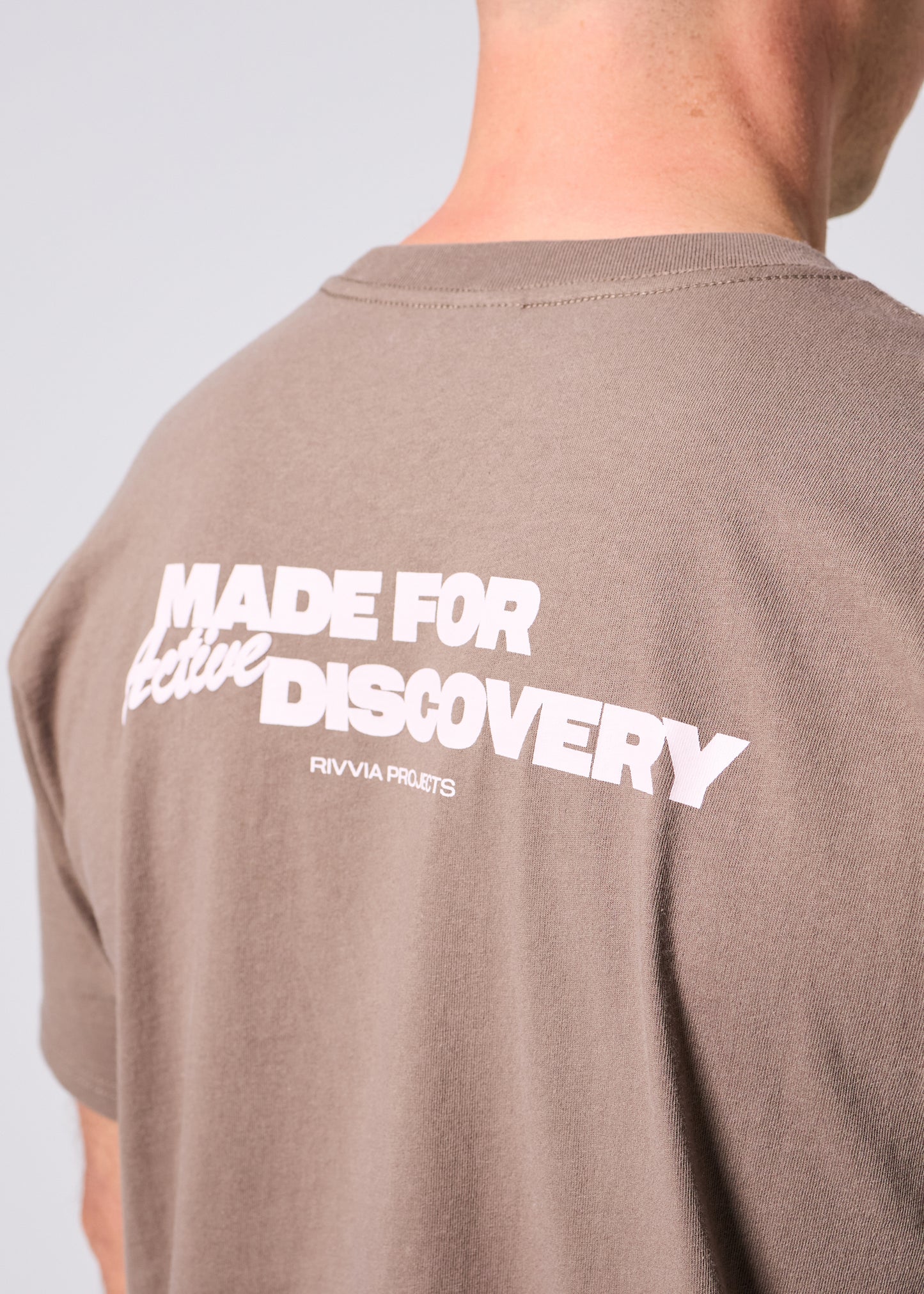 TESTIMONY T-SHIRT : BROWN