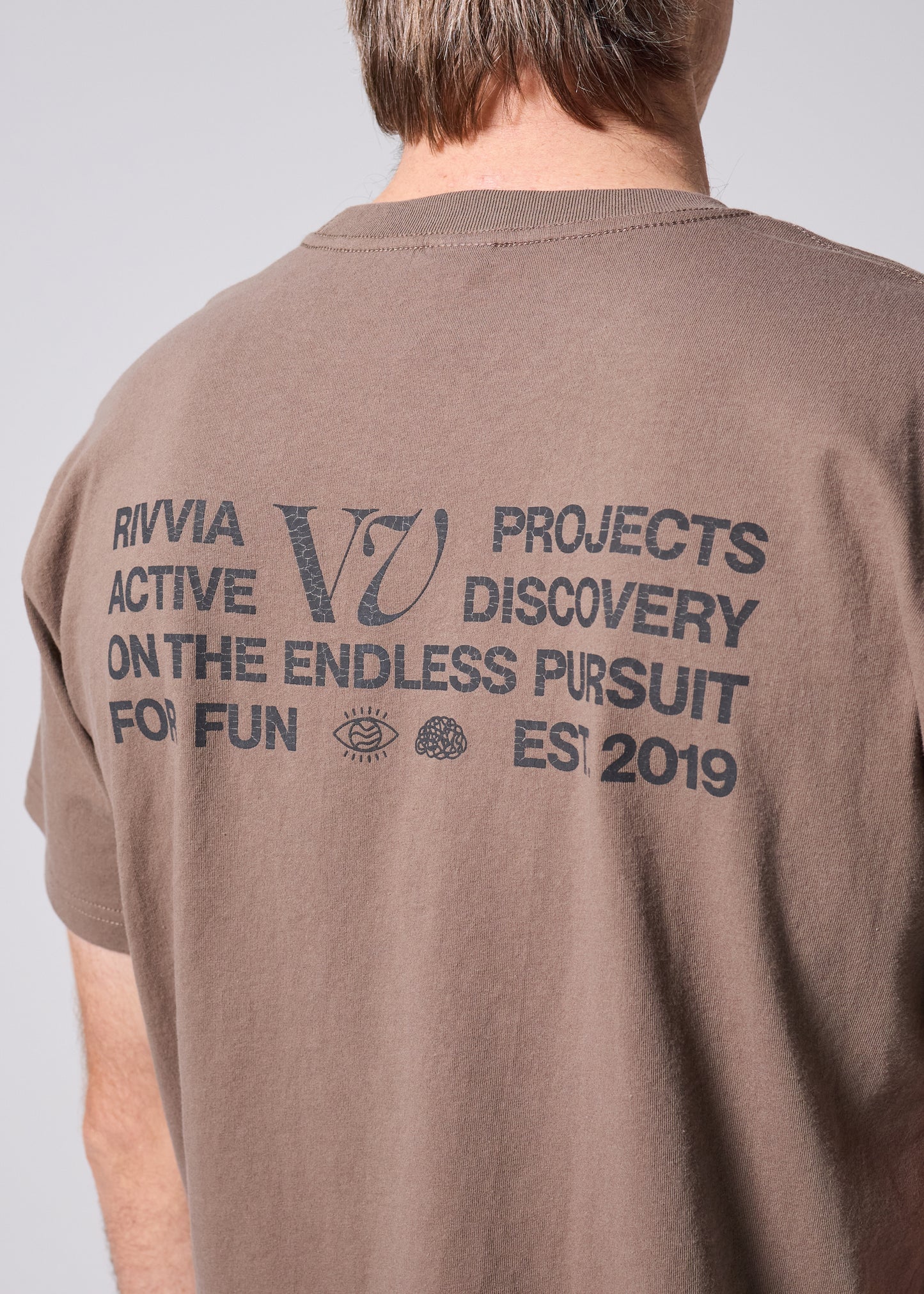 EXPANSE T-SHIRT : BROWN