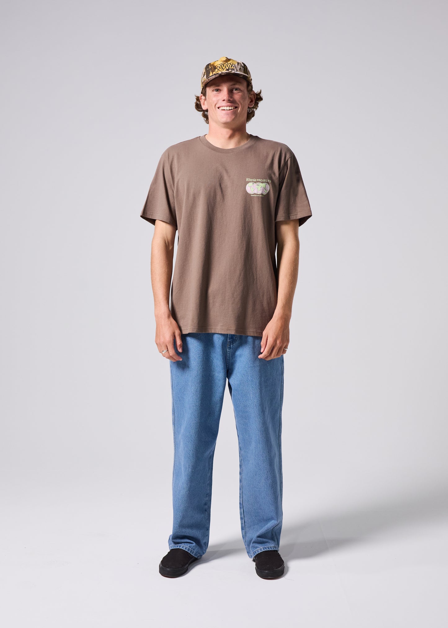 WORLD CONNECTION T-SHIRT : BROWN