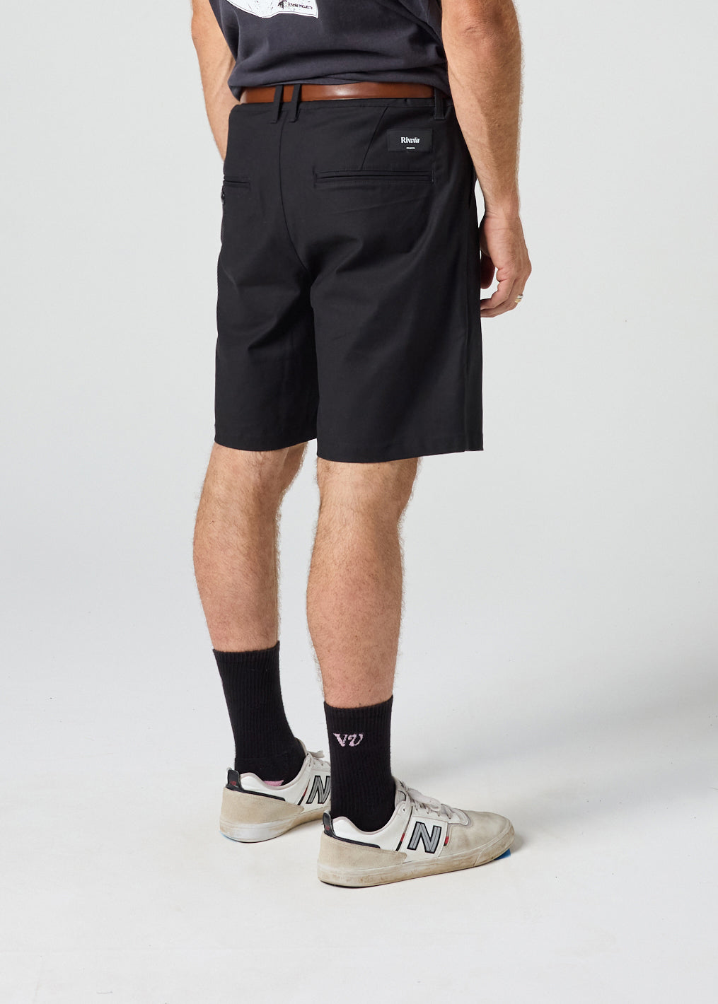 JW CHINO SHORT : BLACK