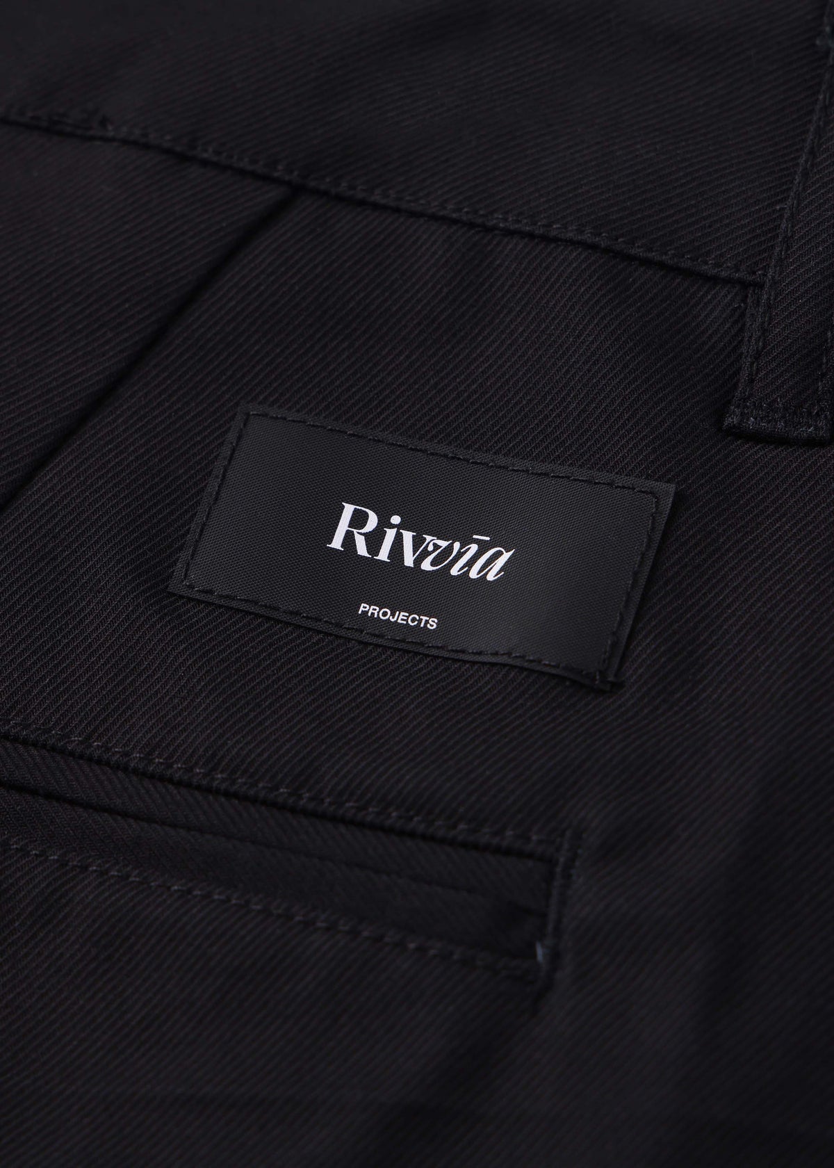 JW CHINO SHORT : BLACK