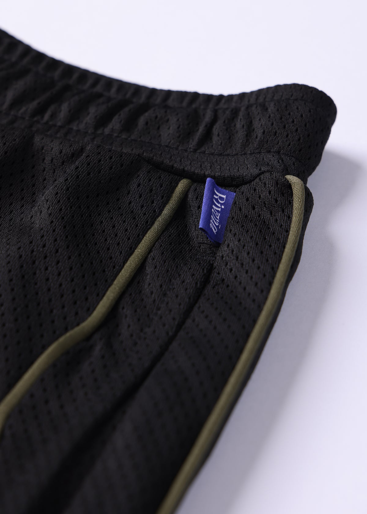 VV MESH SHORT : BLACK