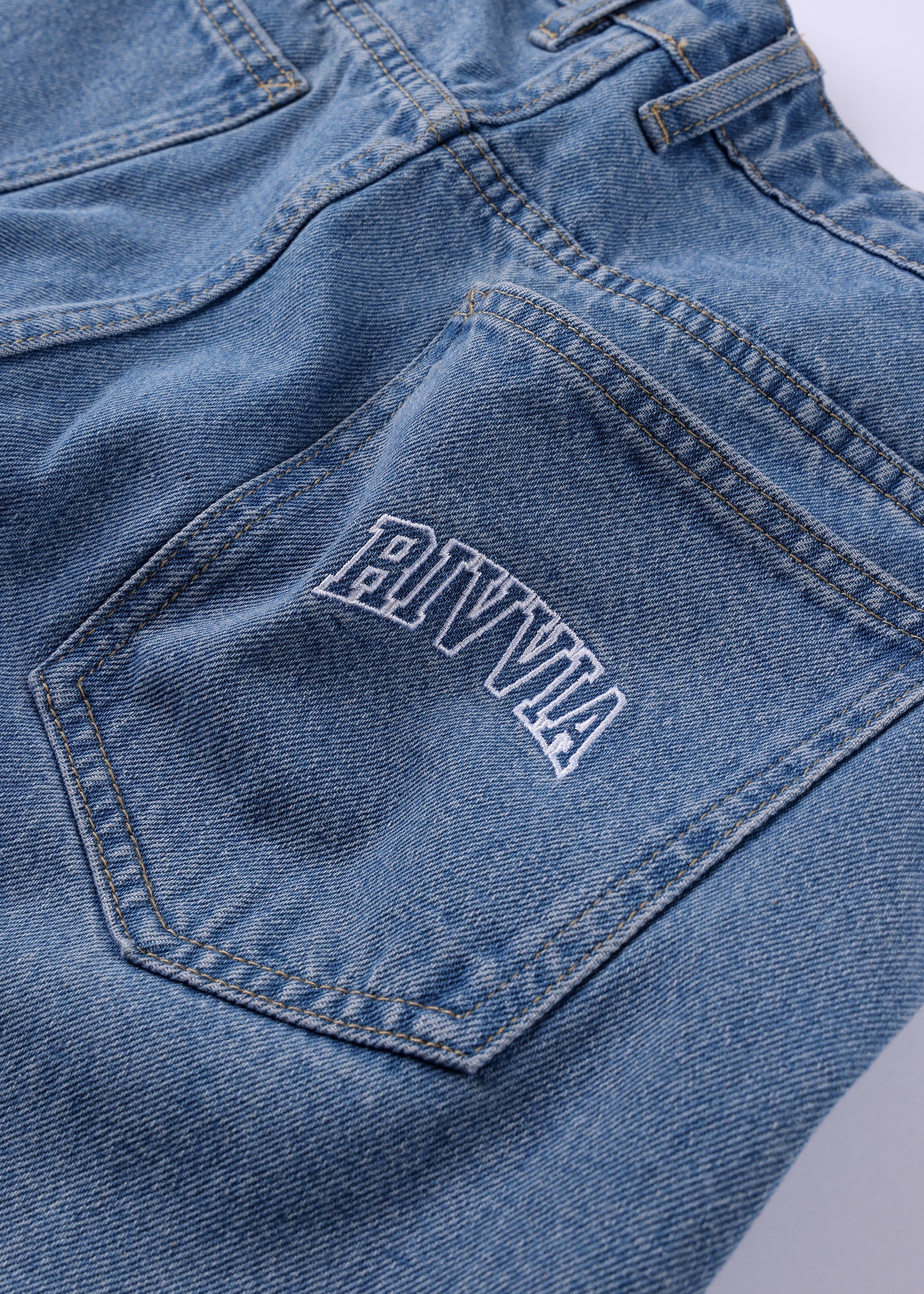VV CLASS DENIM SHORT : WORN BLUE