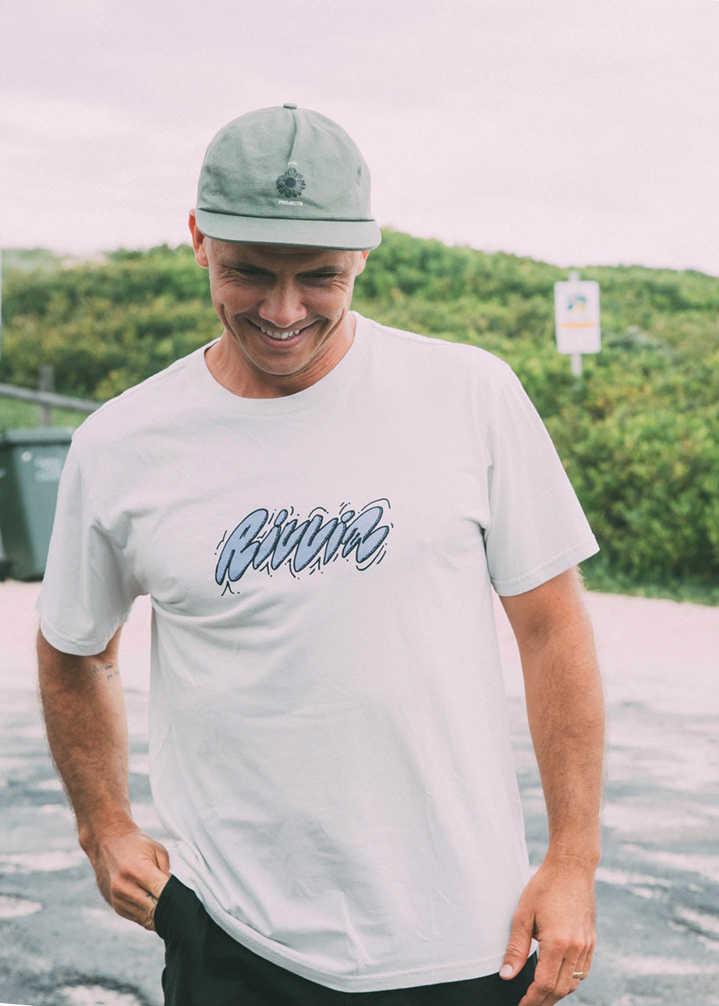 MEDIA BOUNCE T-SHIRT : PARCHMENT