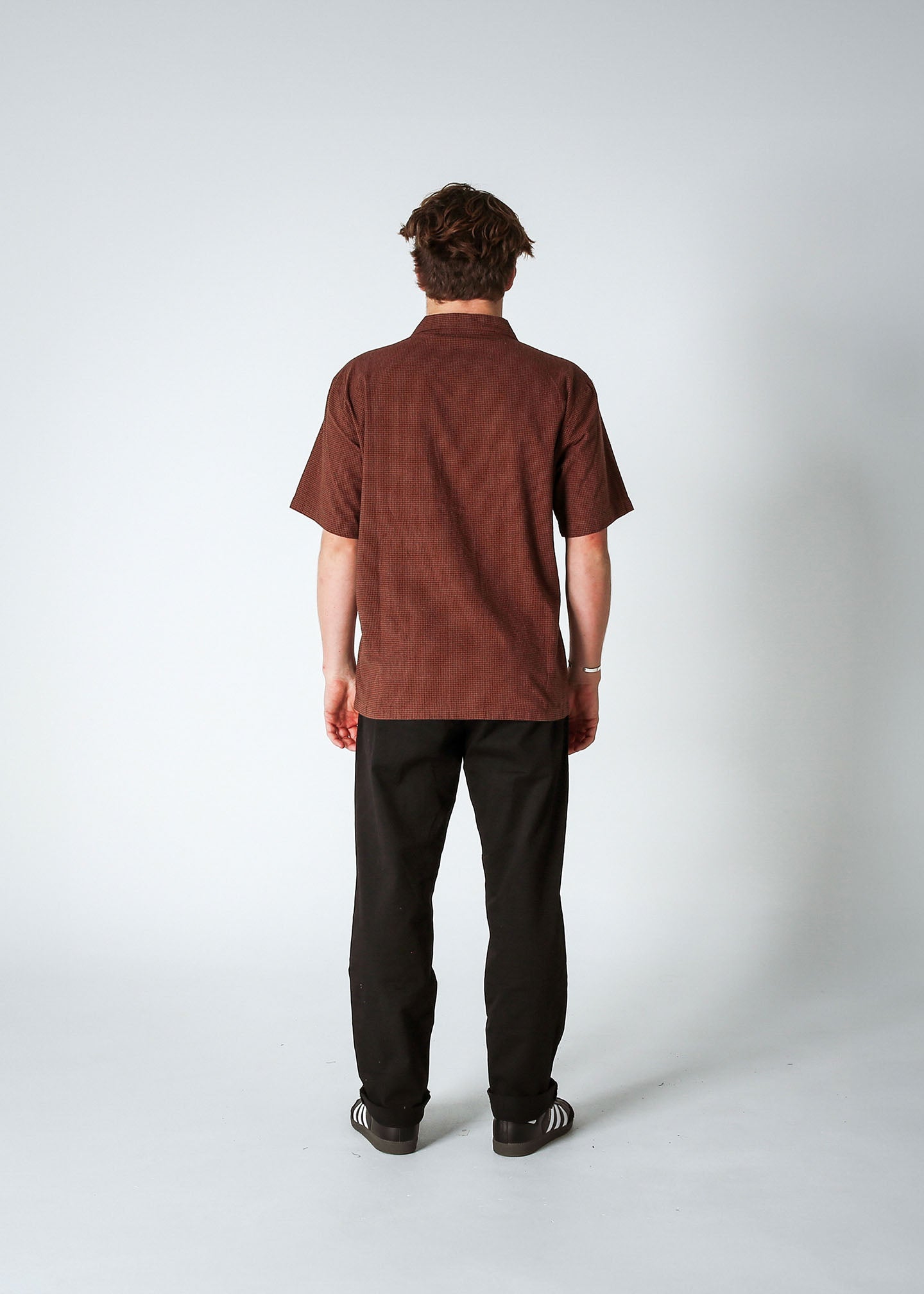 VV CHECK SS SHIRT : BROWN