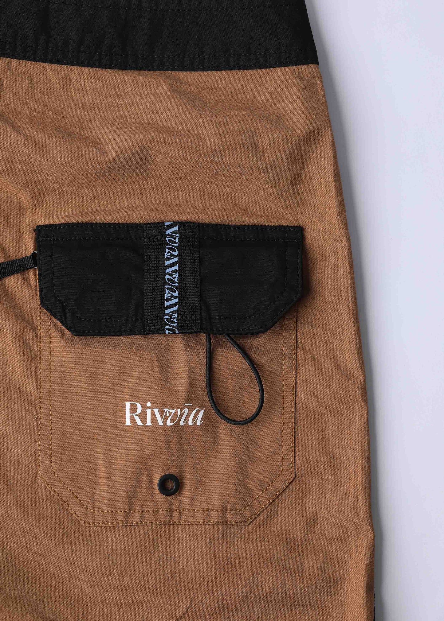 TRAD 17' TRUNK : BROWN BLACK