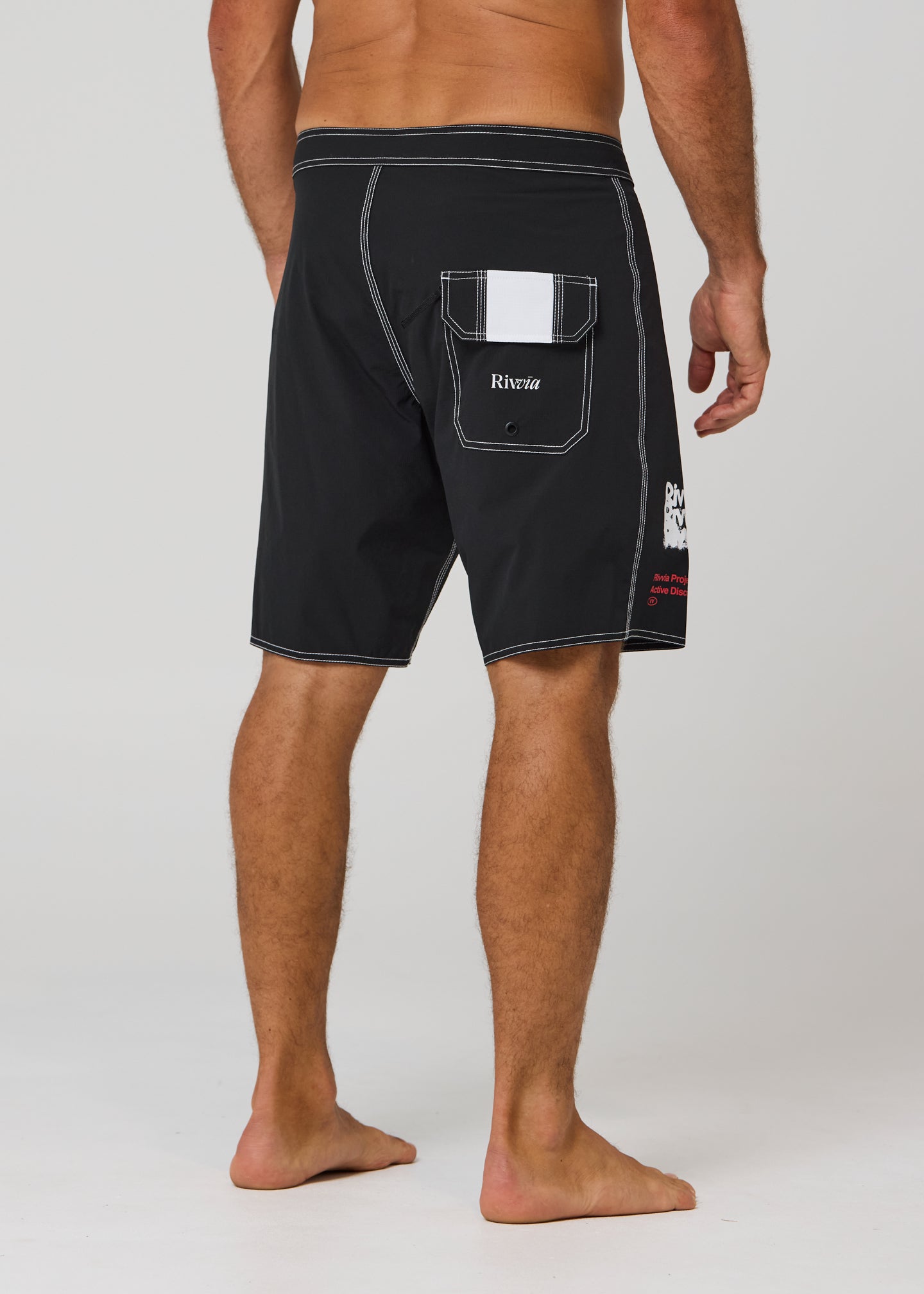 STEREO 18" BLUR TRUNK : BLACK WHITE