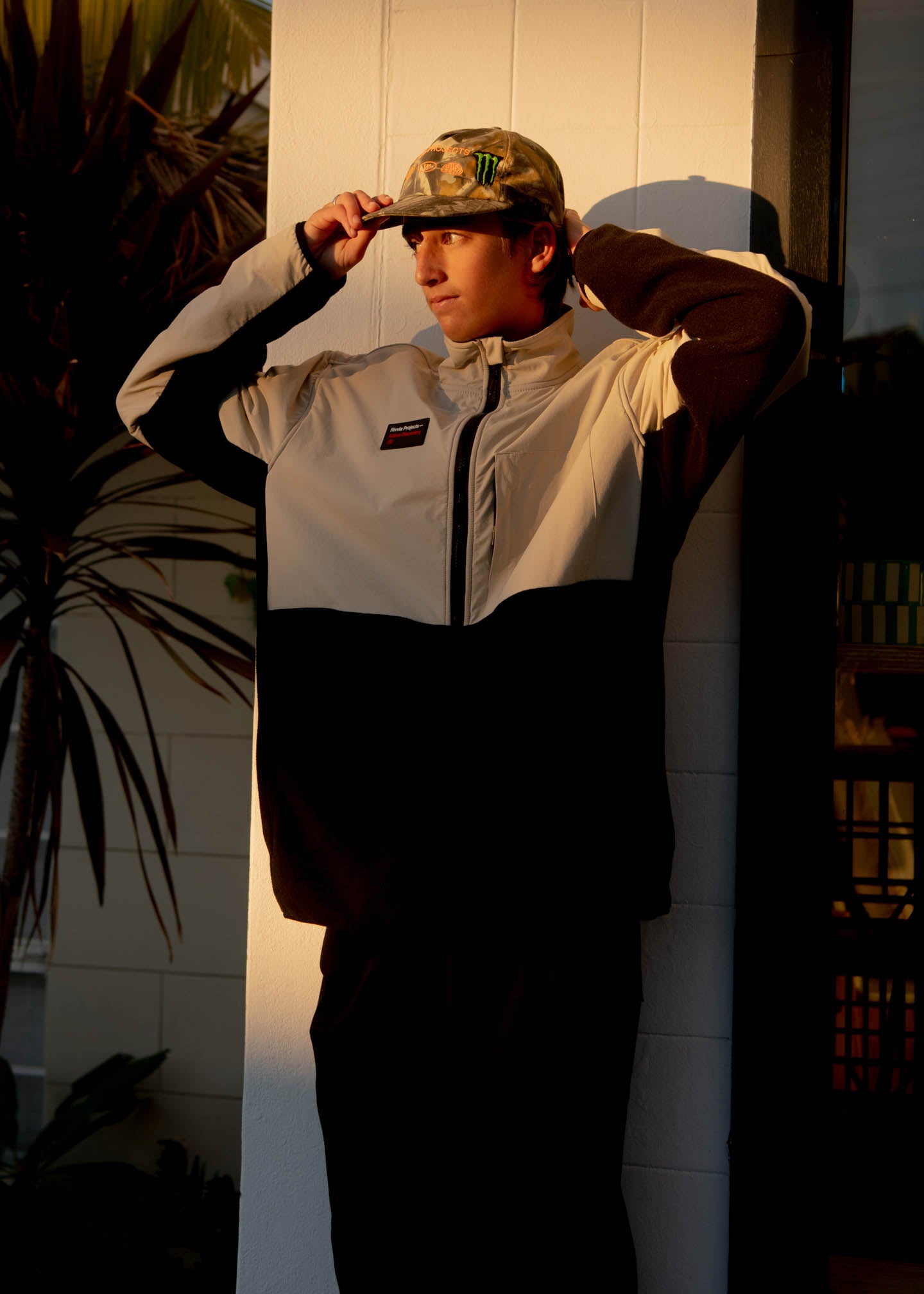 BLUR 1/2 ZIP POLAR FLEECE : BLACK BONE