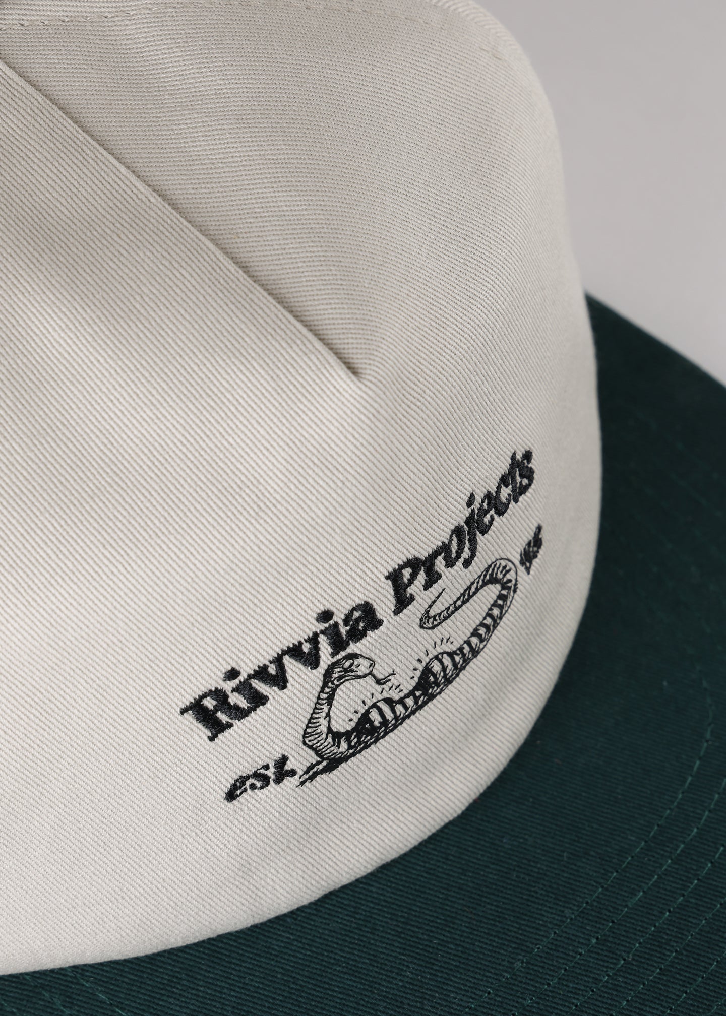 REAL GAME CAP : BONE GREEN