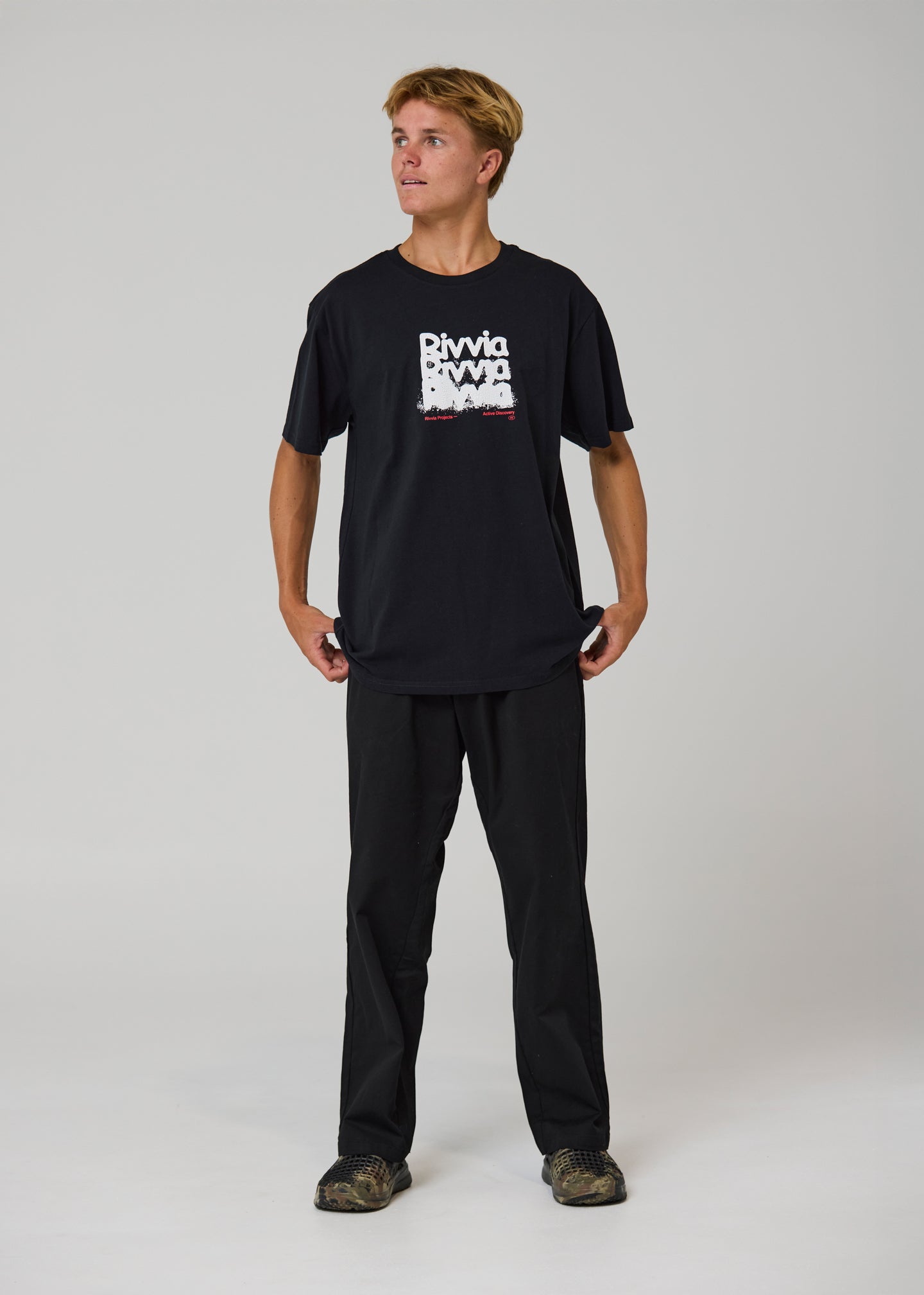 BLUR T-SHIRT  : BLACK