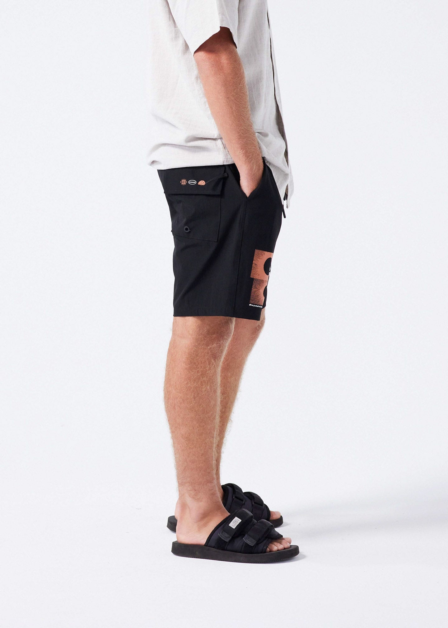 DARK SUN DAILY RIDE SHORT : BLACK