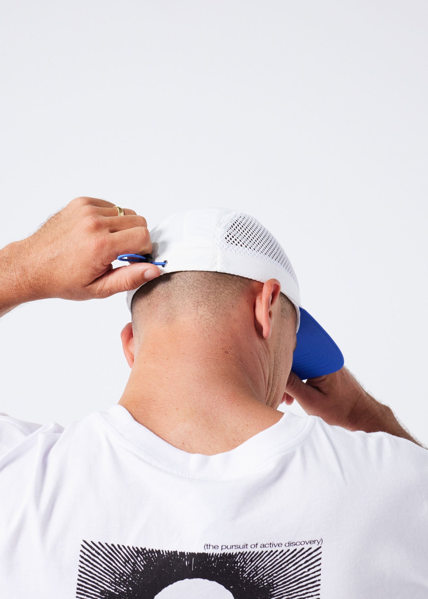 RP MOTION RUNNING CAP : WHITE BLUE RED