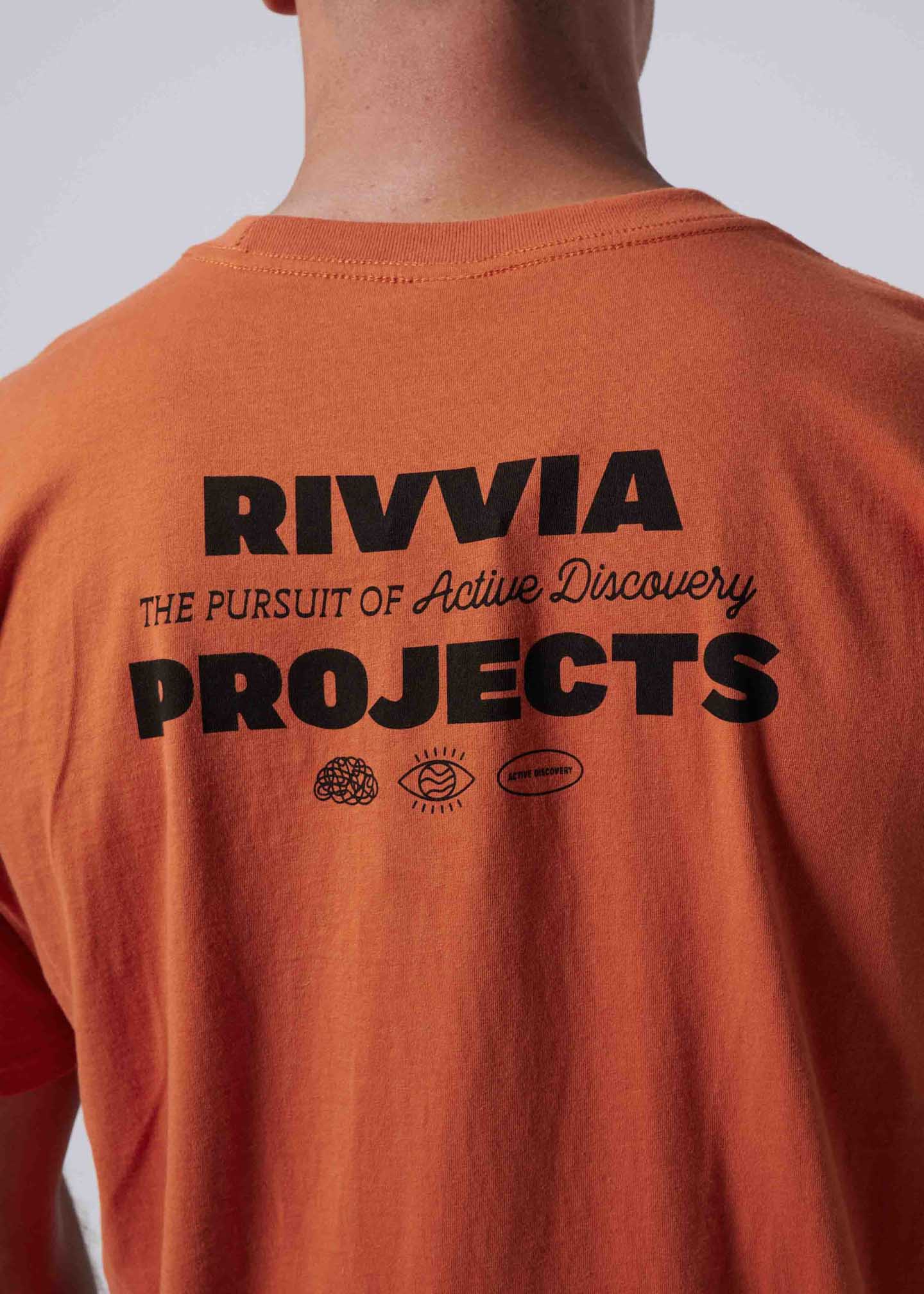 CLASSIC PURSUIT T-SHIRT : TERRACOTTA